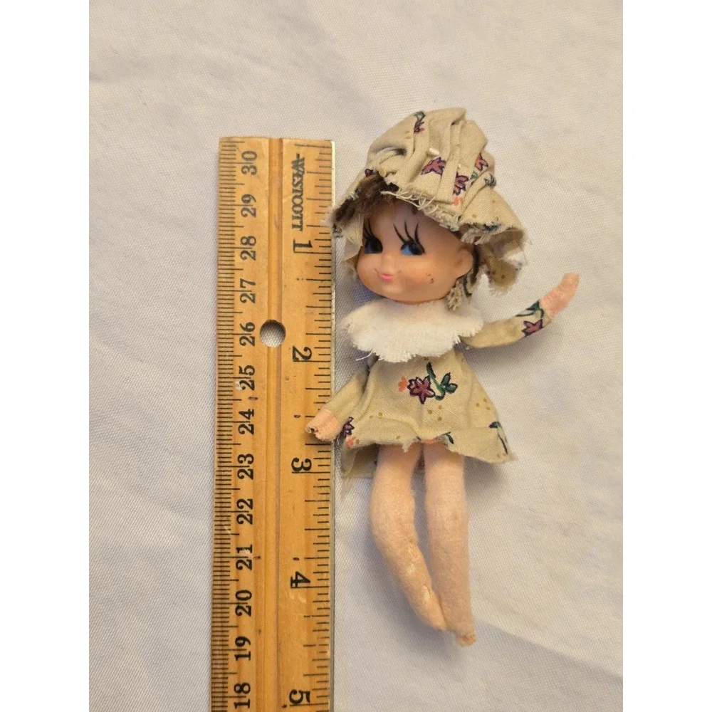VINTAGE 1960'S BIG EYES DOLL MADE IN JAPAN ORNAMENT/DECORATION *READ‎